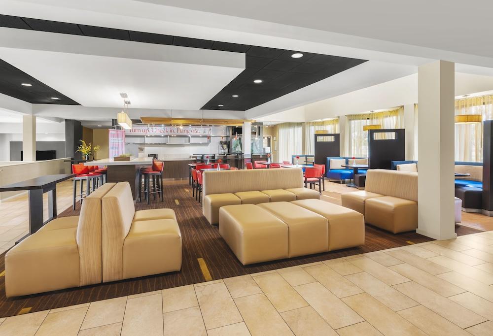 Country Inn & Suites By Radisson, Dallas-Love Field Ngoại thất bức ảnh
