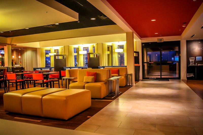 Country Inn & Suites By Radisson, Dallas-Love Field Ngoại thất bức ảnh